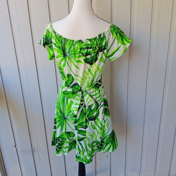 Leafy Green and Cream Short Sleeve Mini Dress Size M - Picture 2 of 5
